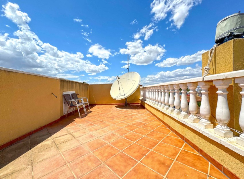 Resale - Villa - Torrevieja - Los Balcones - Los Altos del Edén