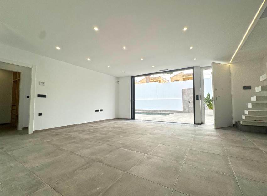 Resale - Villa - Torrevieja - Los Balcones