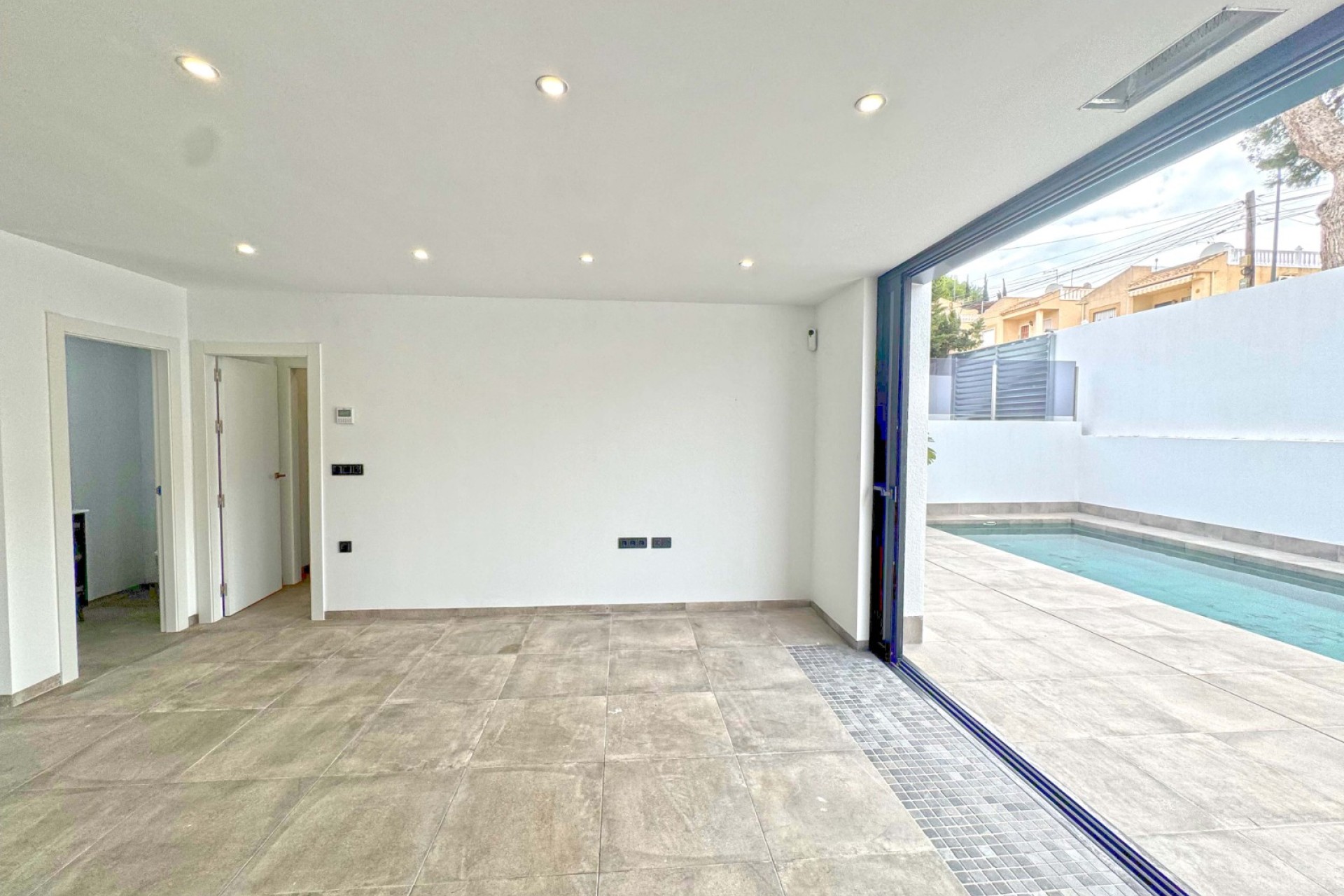 Resale - Villa - Torrevieja - Los Balcones