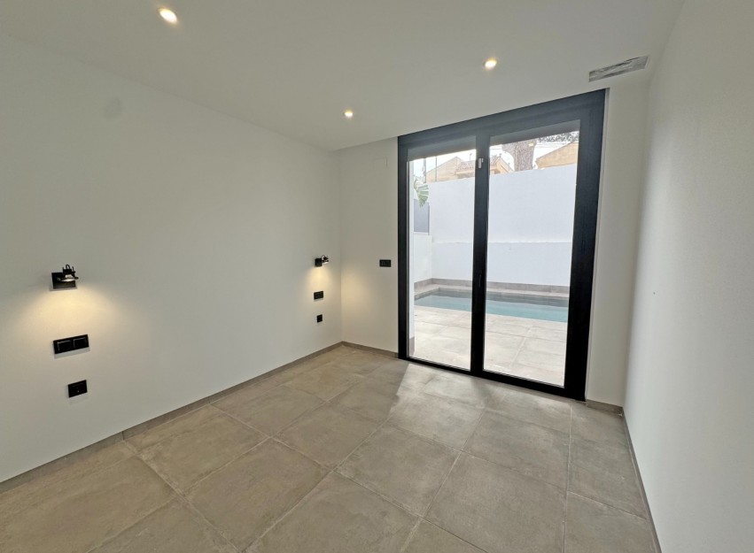 Resale - Villa - Torrevieja - Los Balcones