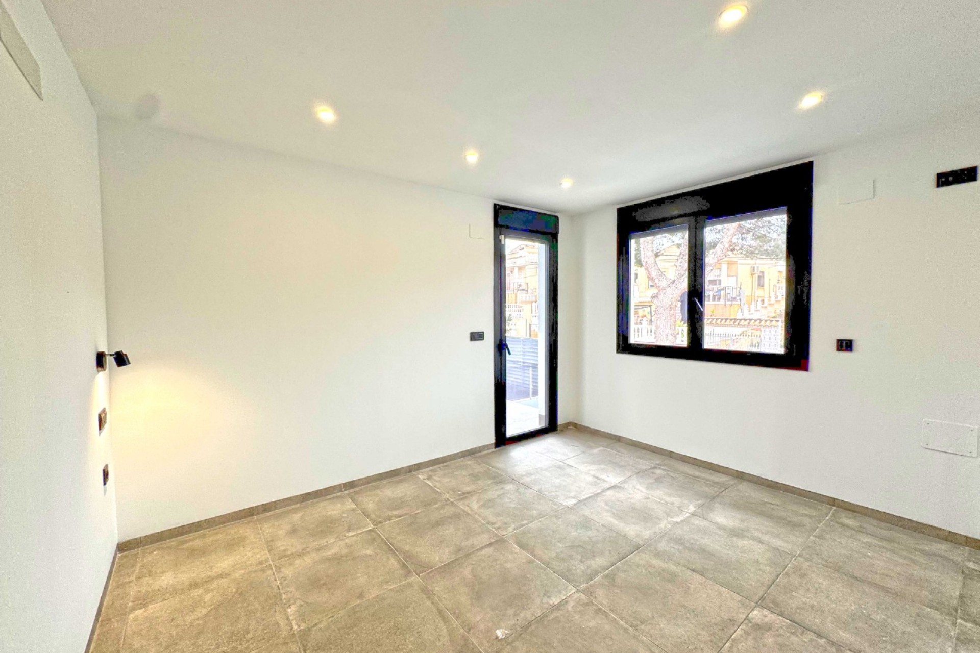 Resale - Villa - Torrevieja - Los Balcones