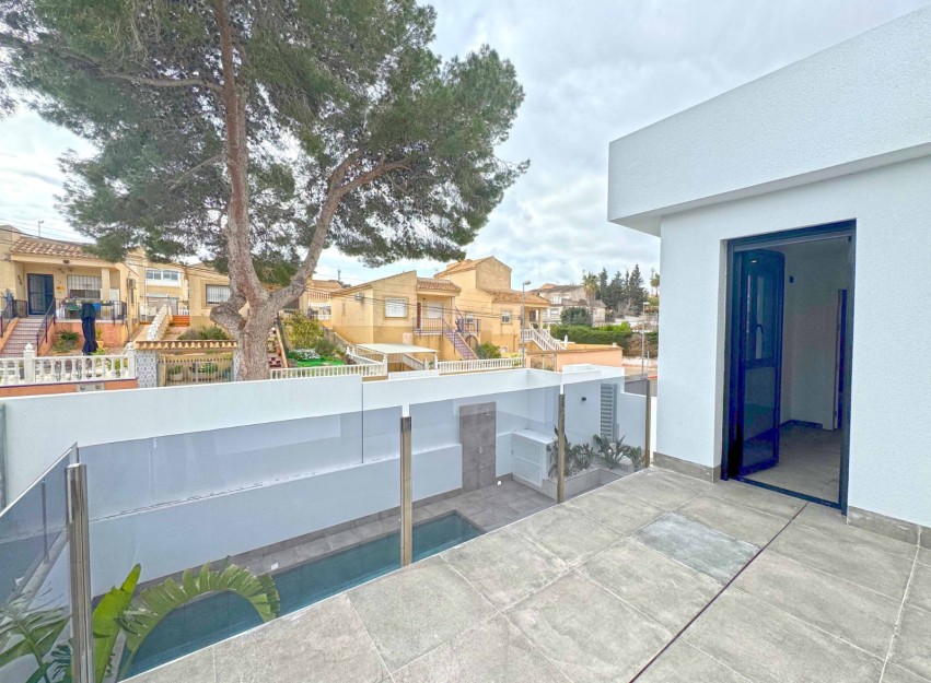 Resale - Villa - Torrevieja - Los Balcones