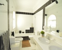 Resale - Villa - Torrevieja - Torreta