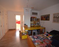 Resale - Villa - Torrevieja - Torreta