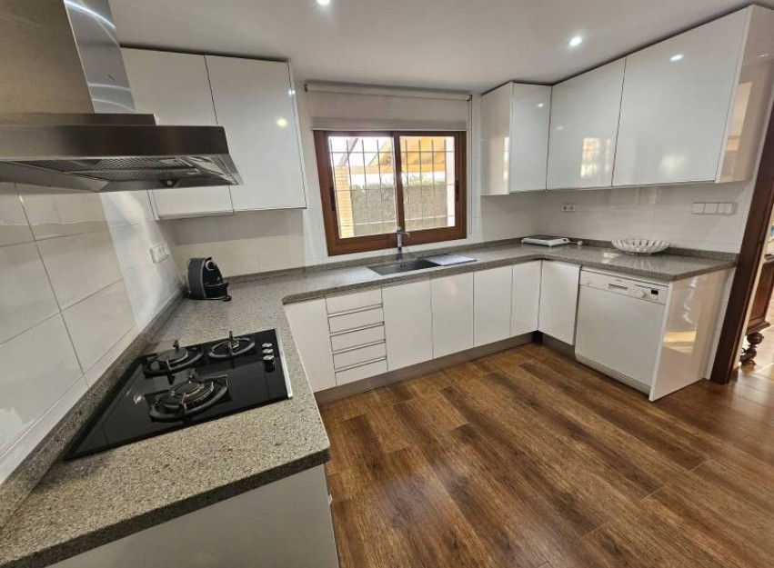 Resale - Villa - Villajoyosa - Varadero/ Estudiantes beach
