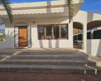 Resale - Villa - Villajoyosa - Varadero/ Estudiantes beach