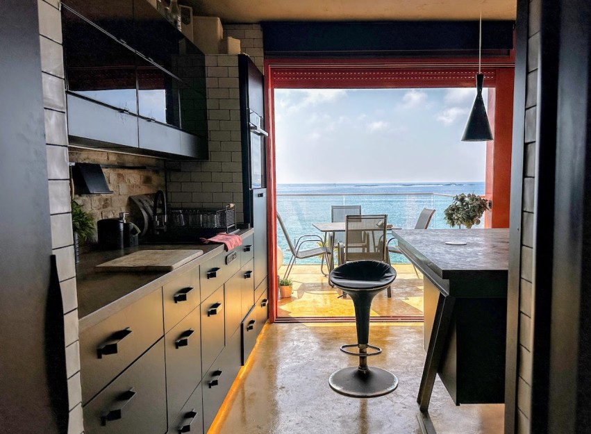 Resale - Villa - Villajoyosa