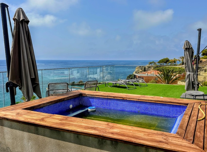 Resale - Villa - Villajoyosa