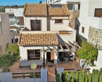 Resale - Villa - Villamartín - PAU 8