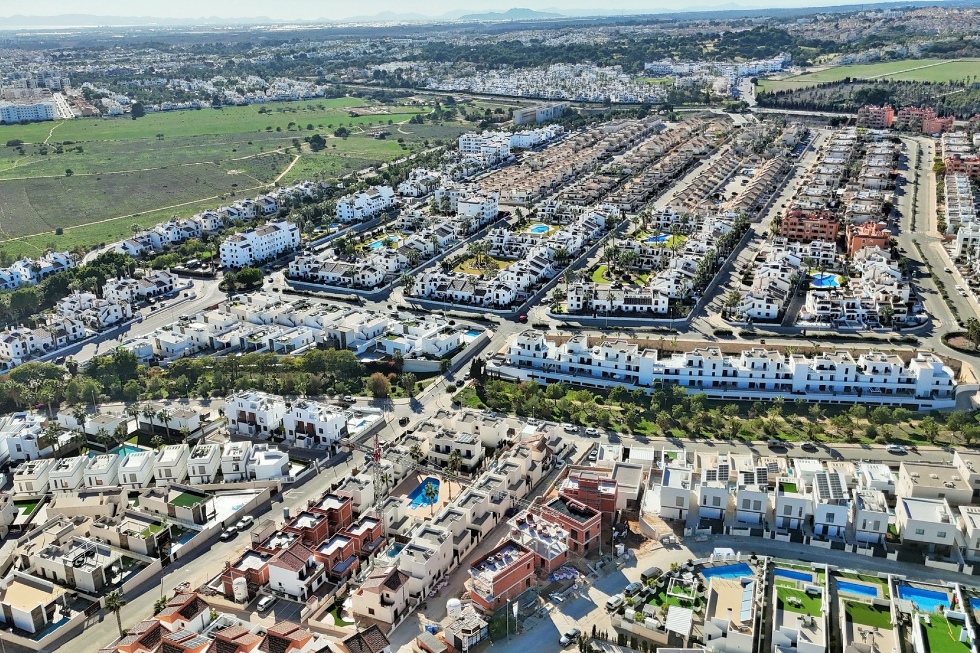 Resale - Villa - Villamartín - PAU 8