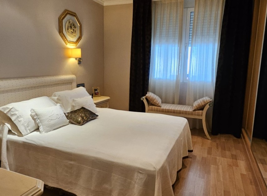 Revente - Apartment - Benidorm - Levante