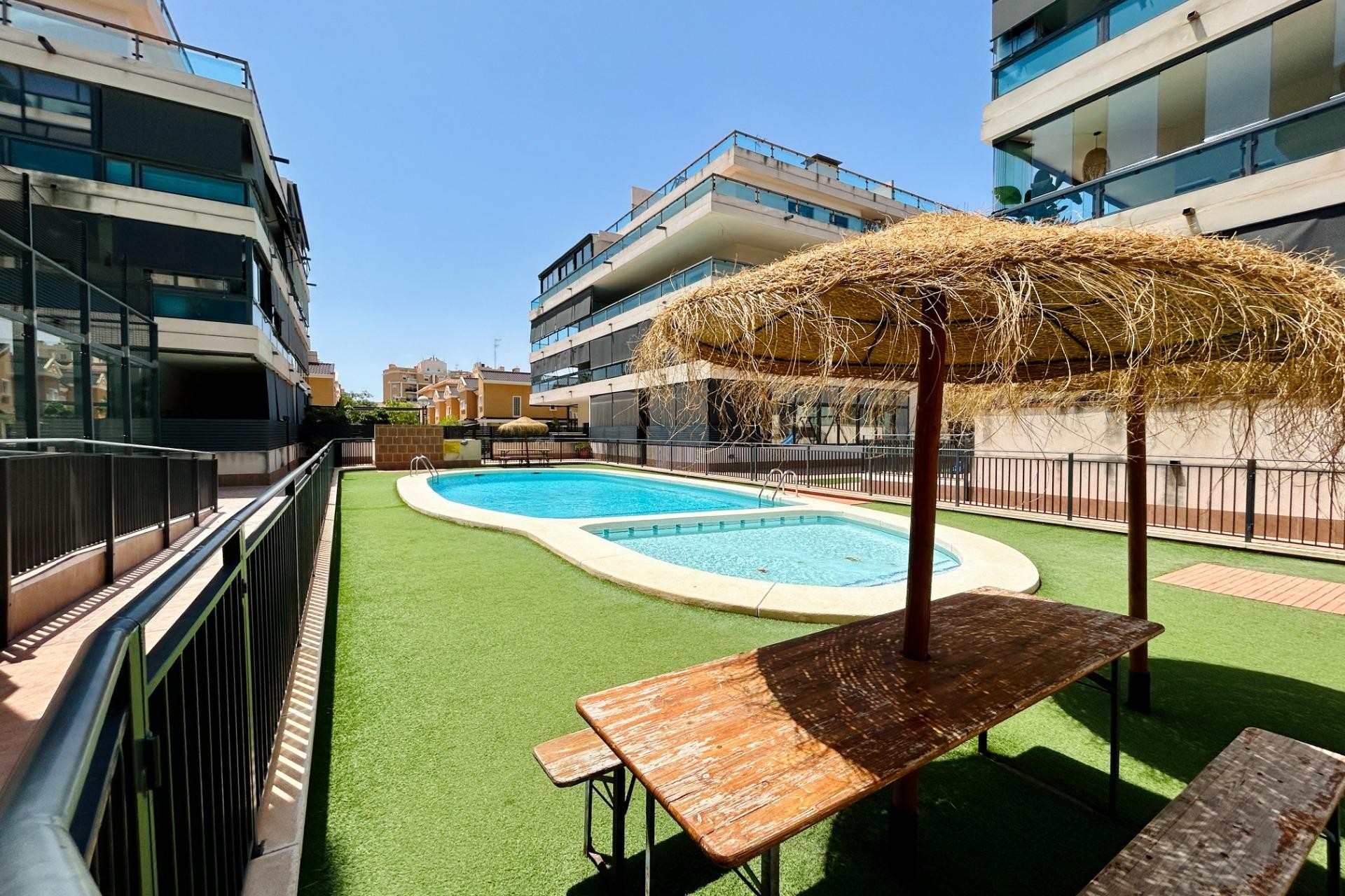 Revente - Apartment - Elche - Campo de Fútbol