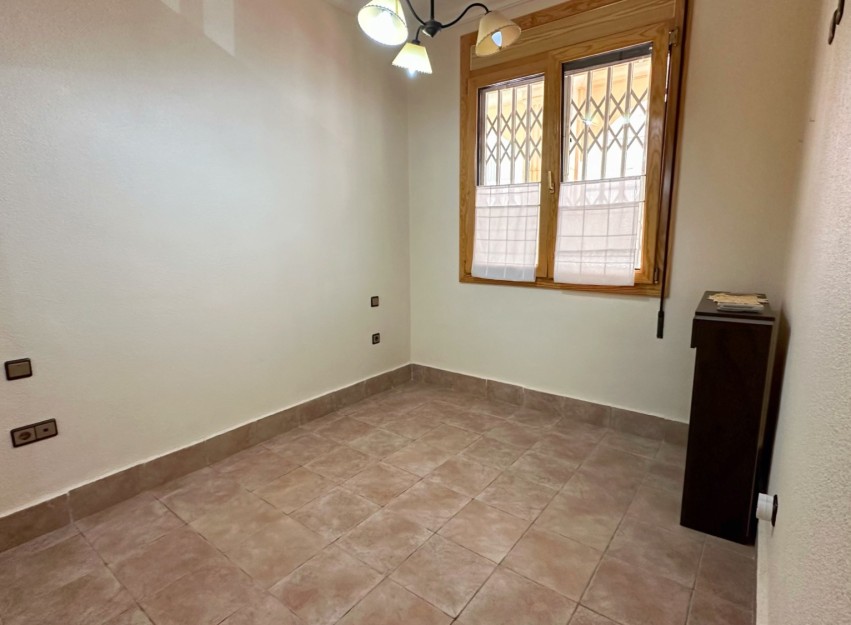 Revente - Apartment - Guardamar del Segura - Center