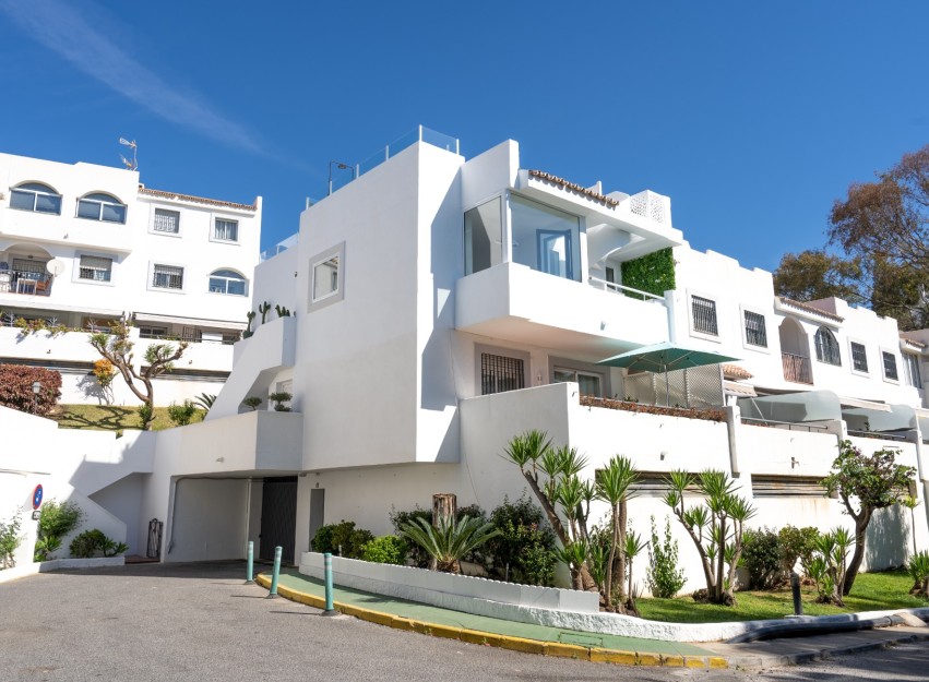 Revente - Apartment - Marbella - Nueva Andalucía