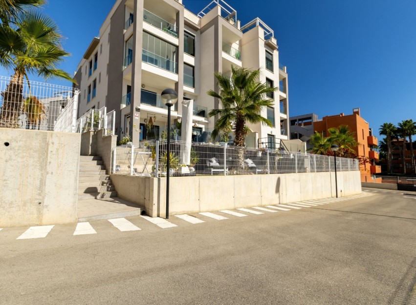 Revente - Apartment - Orihuela Costa - Villamartín