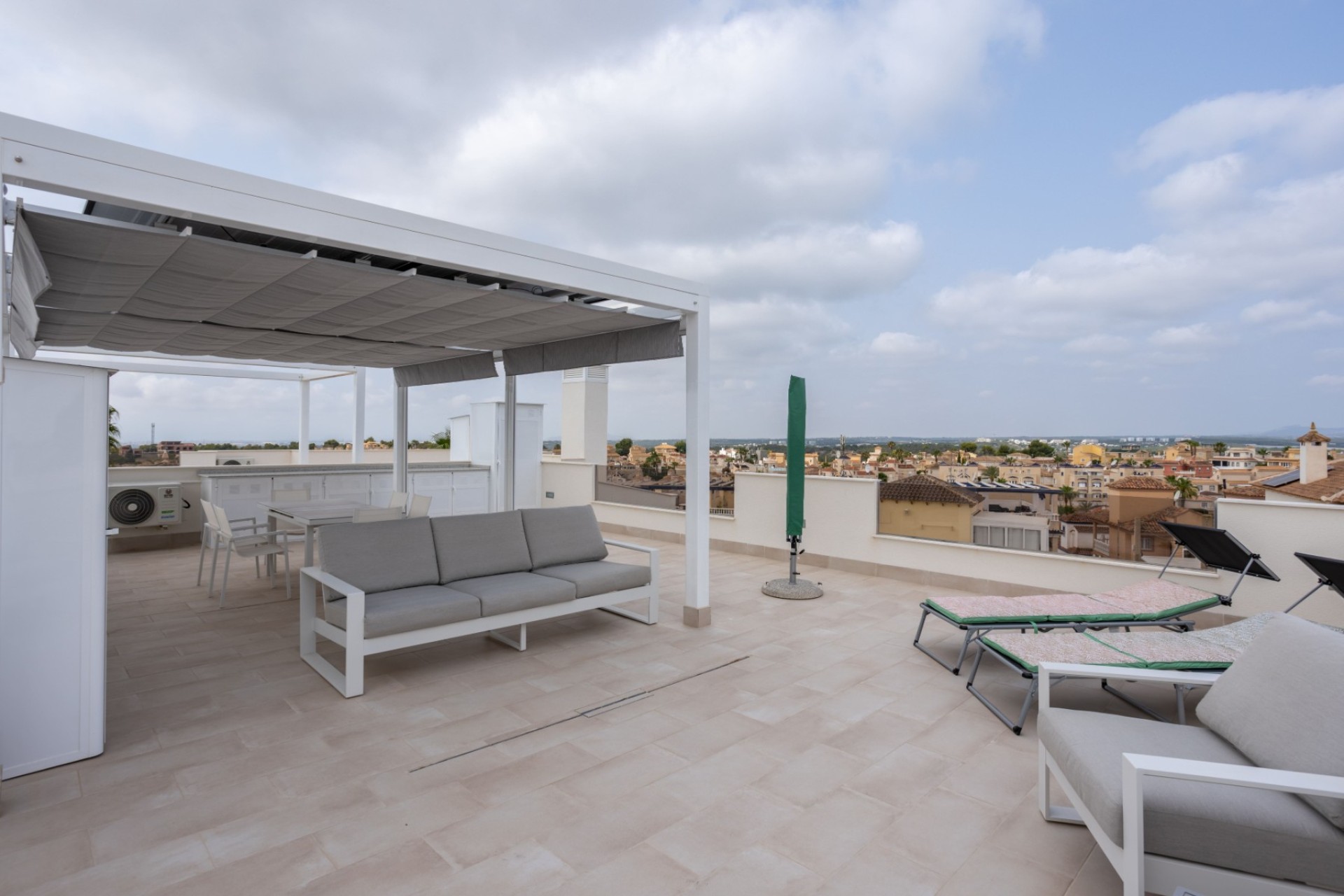 Revente - Apartment - Orihuela Costa - Villamartín