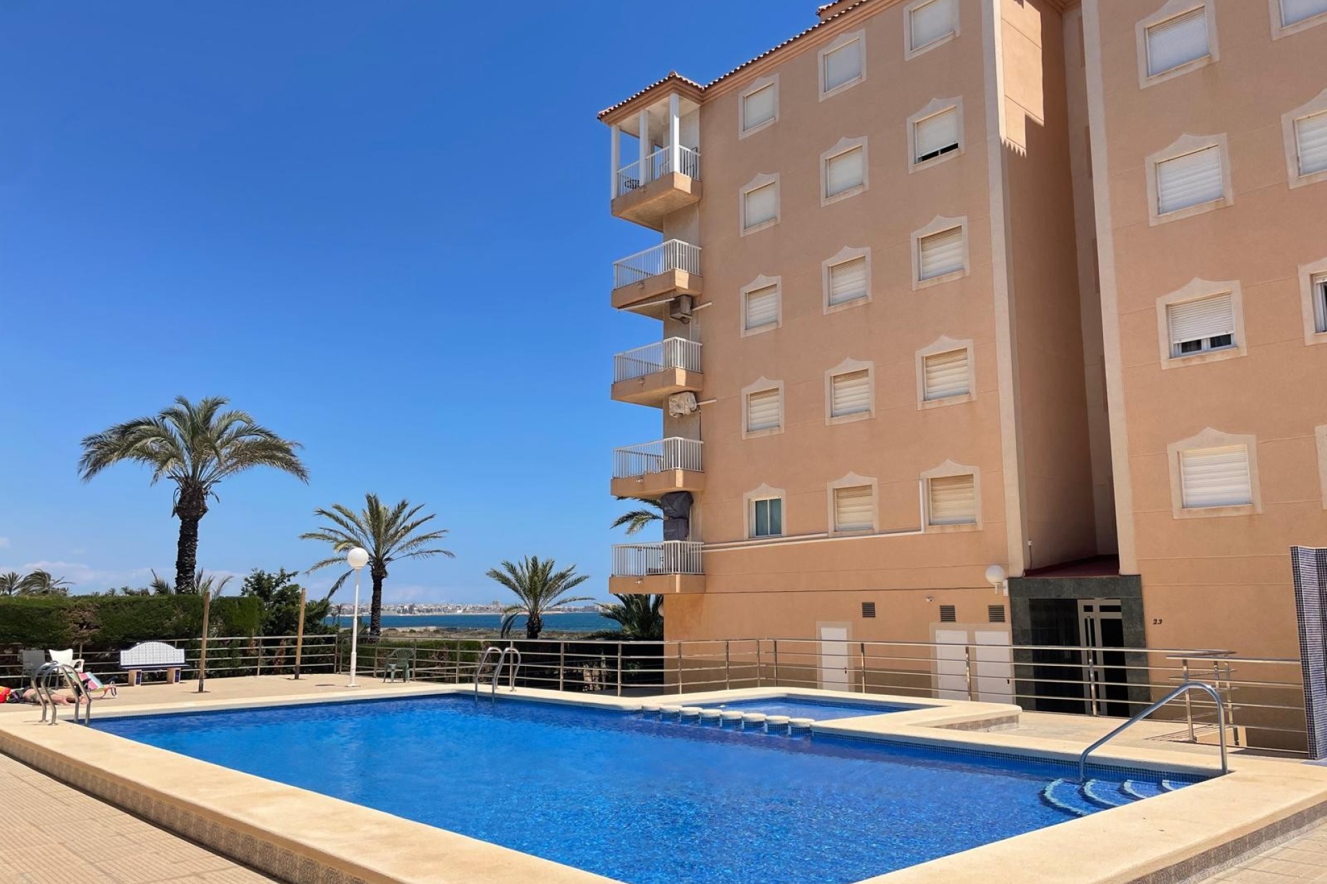 Revente - Apartment - Punta Prima