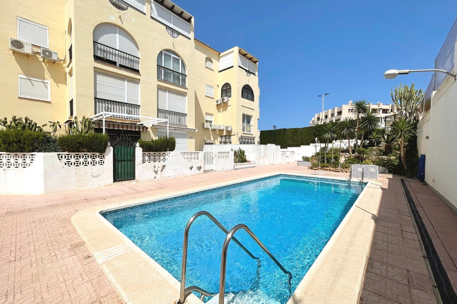 Revente - Apartment - Torrevieja - La Mata