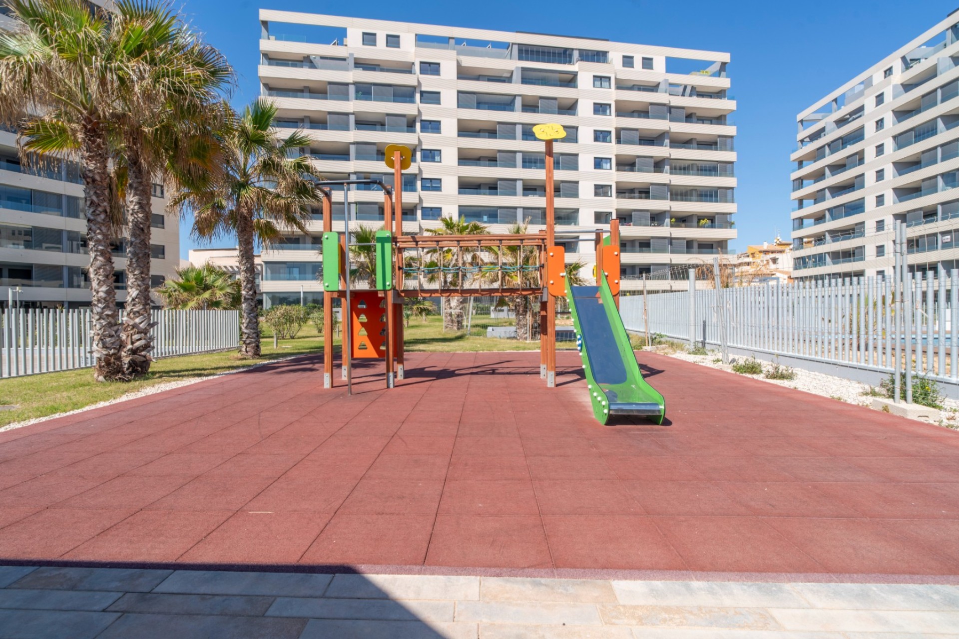 Revente - Apartment - Torrevieja - Punta Prima