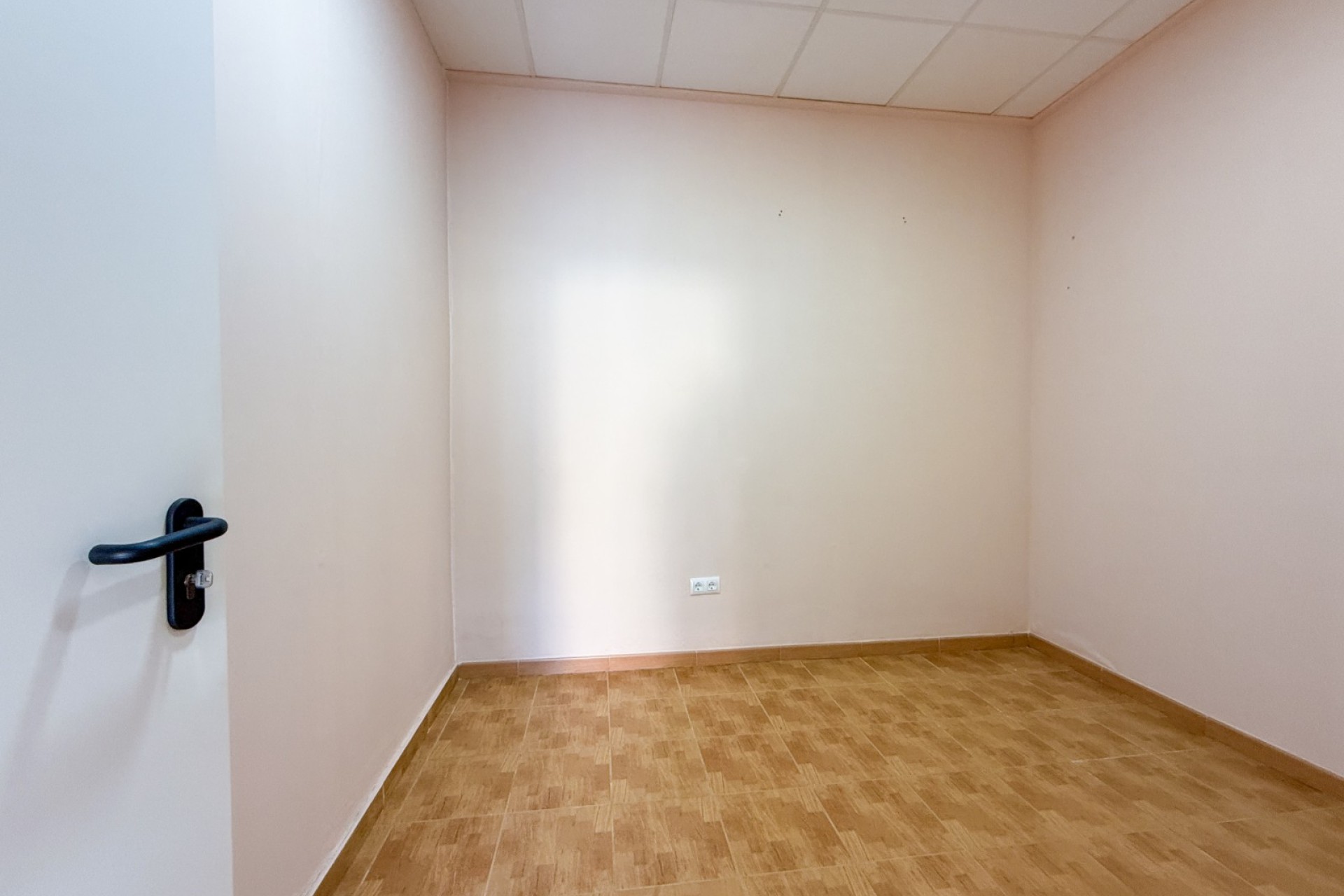 Revente - Commercial - Aguilas - Paseo Parra