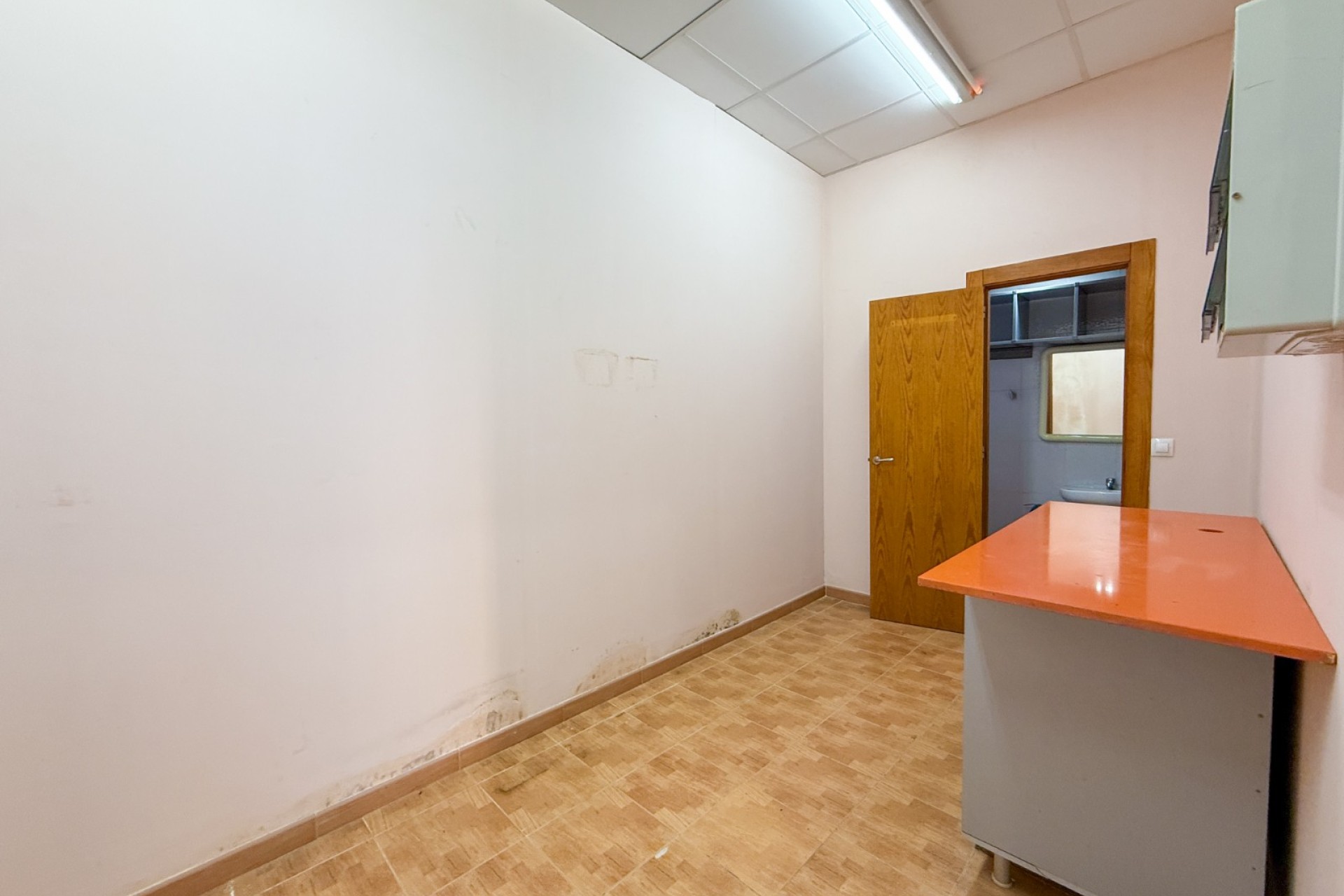 Revente - Commercial - Aguilas - Paseo Parra