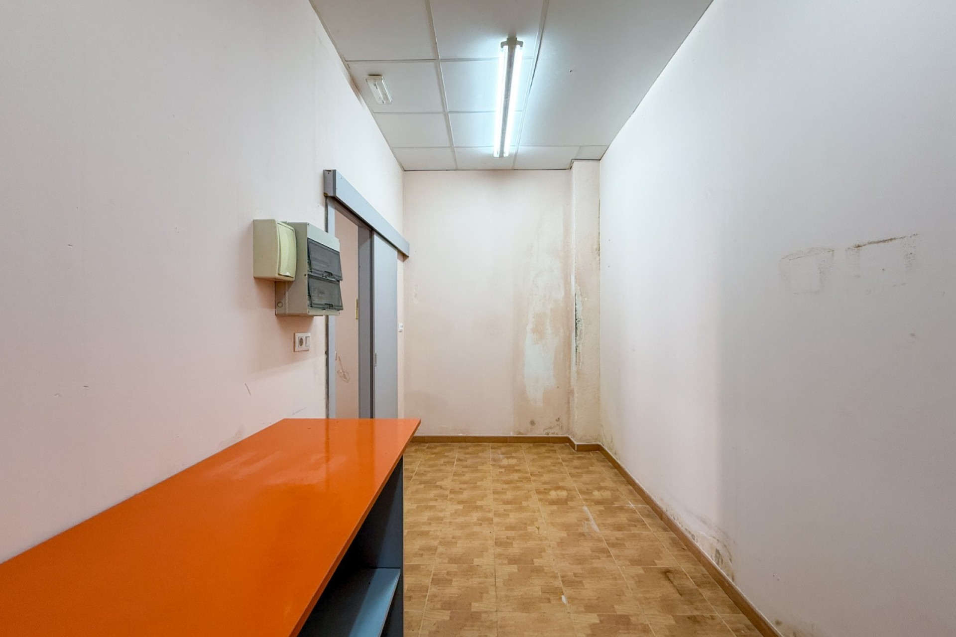 Revente - Commercial - Aguilas - Paseo Parra
