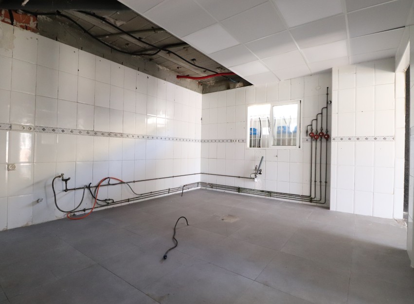 Revente - Commercial (Freehold) - Ciudad Quesada - La Marquesa Golf