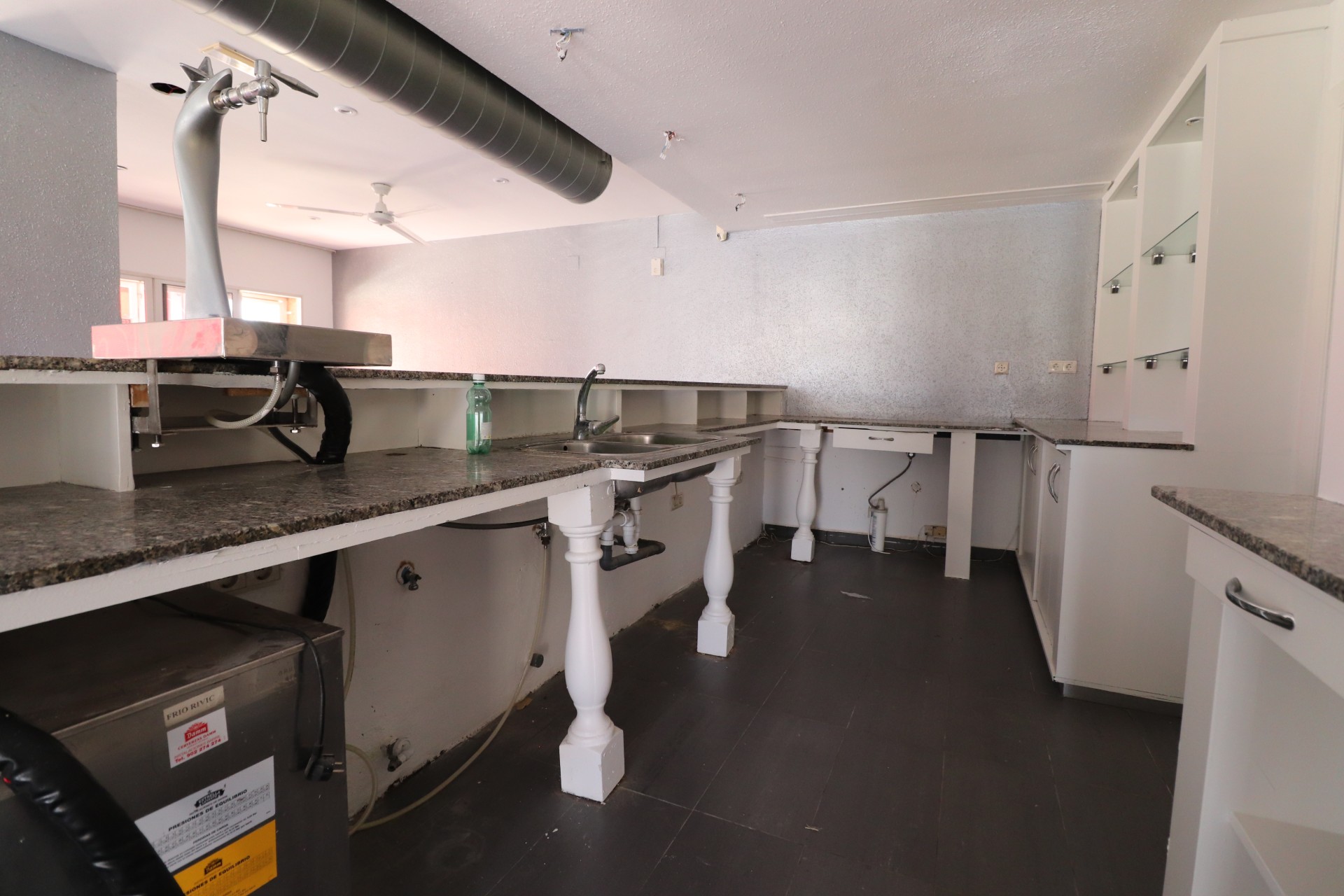 Revente - Commercial (Freehold) - Ciudad Quesada - La Marquesa Golf