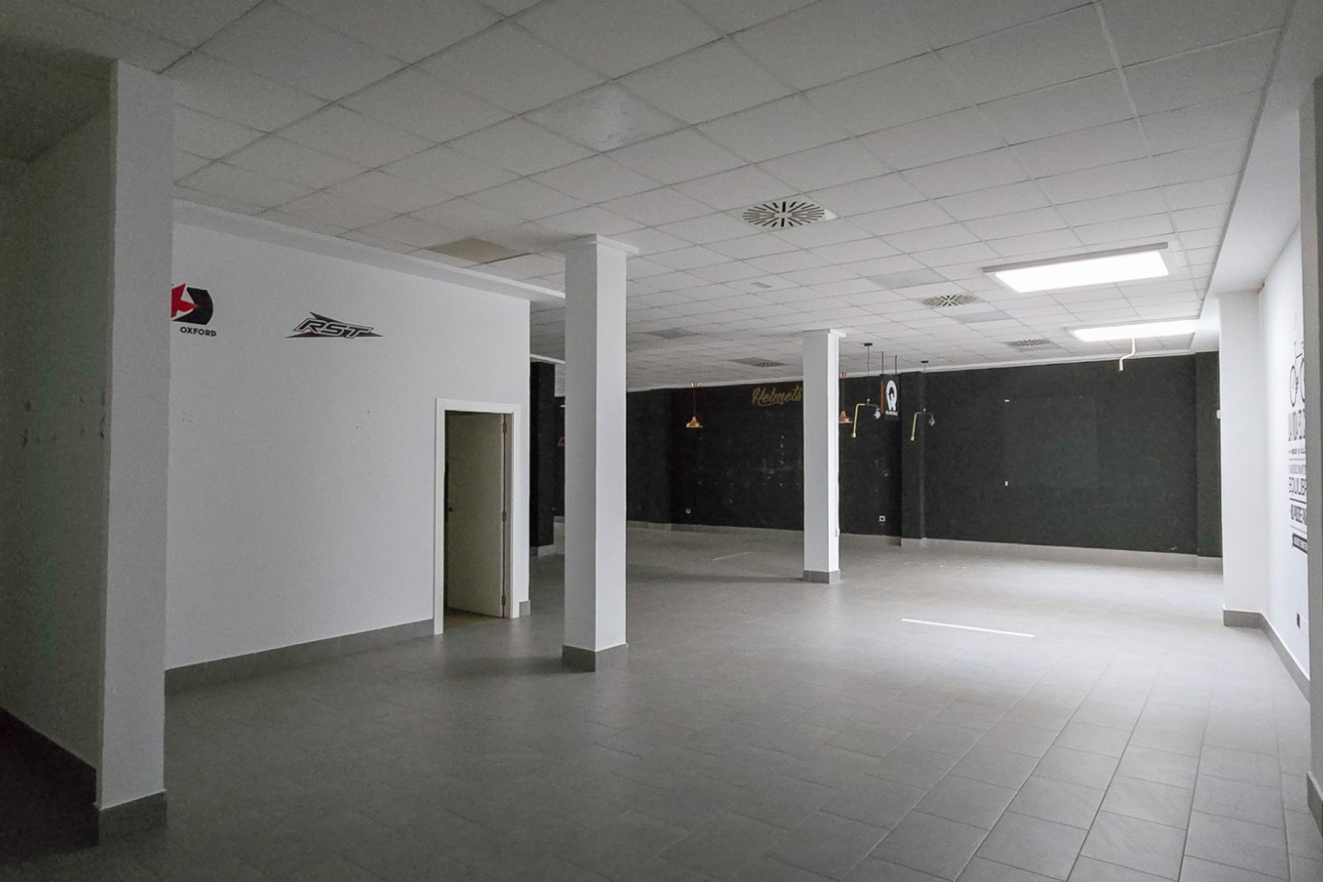Revente - Commercial - Guardamar del Segura - Center