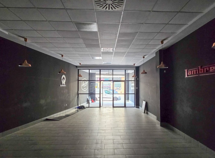 Revente - Commercial - Guardamar del Segura - Center