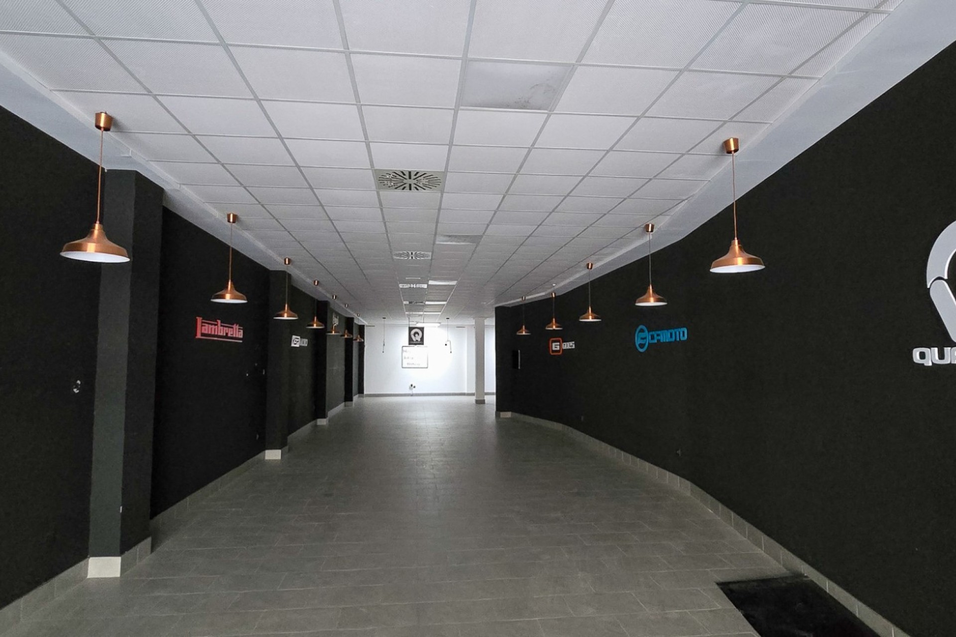 Revente - Commercial - Guardamar del Segura - Center