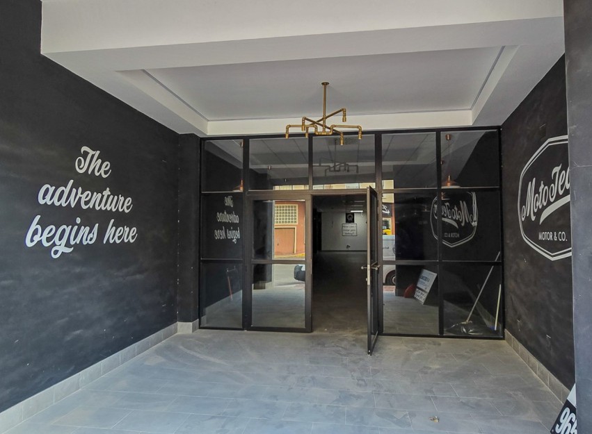 Revente - Commercial - Guardamar del Segura - Center