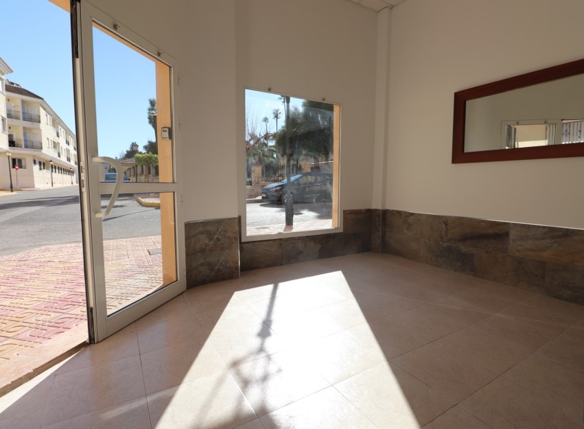 Revente - Commercial - Jacarilla - Jacarilla - Town