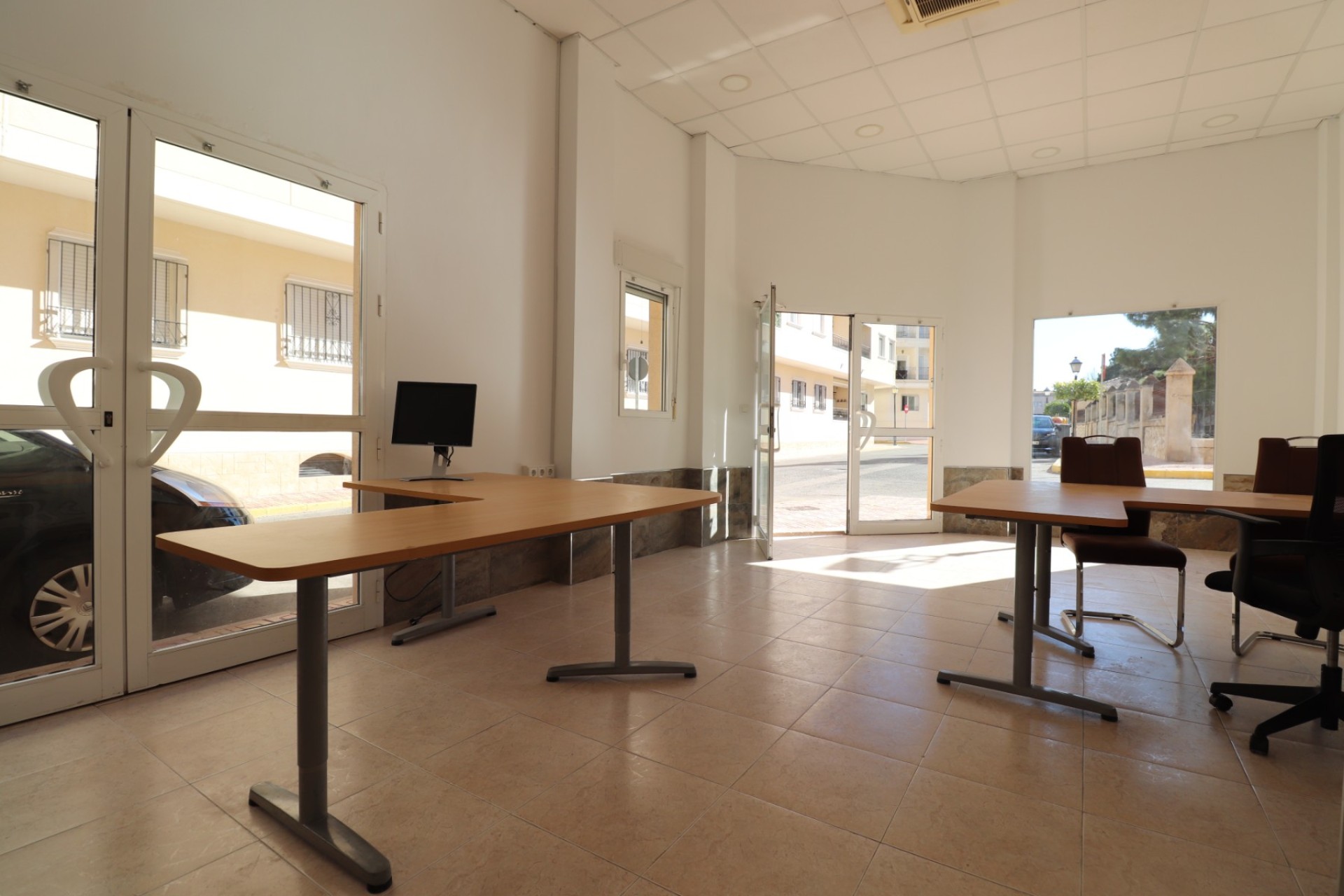 Revente - Commercial - Jacarilla - Jacarilla - Town