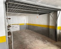 Revente - Commercial - Punta Prima