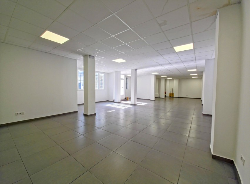 Revente - Commercial - Torrevieja - Center