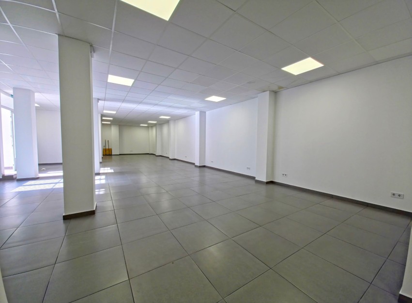 Revente - Commercial - Torrevieja - Center