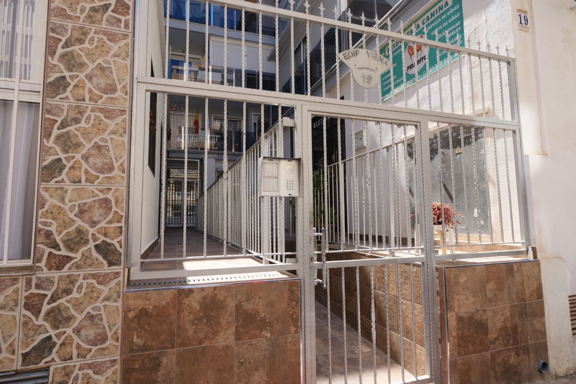 Revente - Commercial - Torrevieja - Center