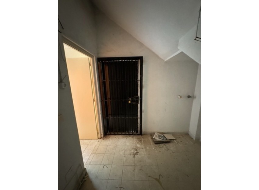 Revente - Commercial - Torrevieja - La Mata