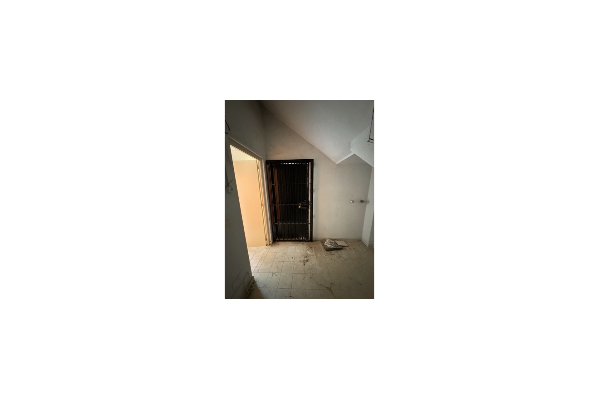 Revente - Commercial - Torrevieja - La Mata