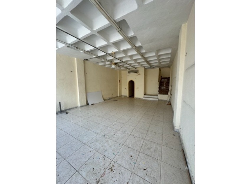 Revente - Commercial - Torrevieja - La Mata