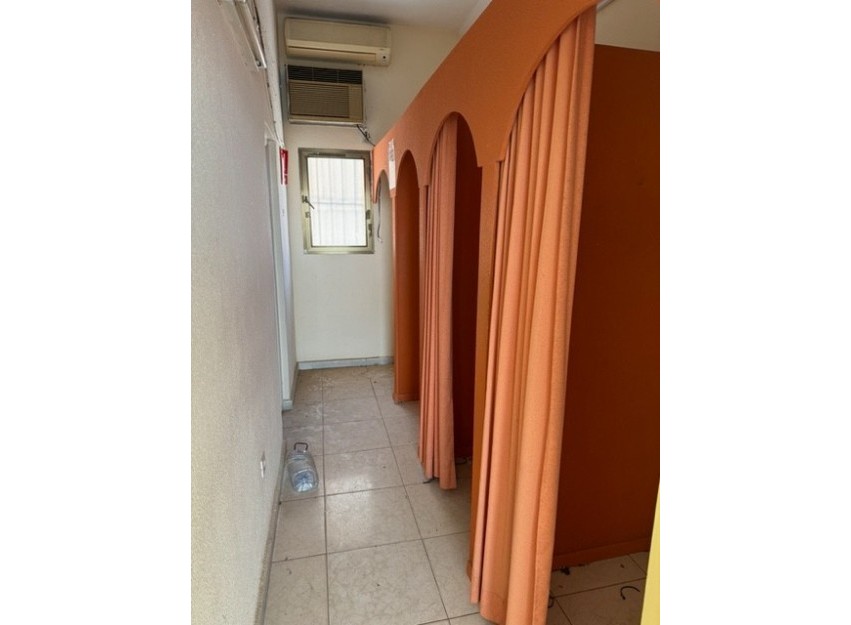 Revente - Commercial - Torrevieja - La Mata