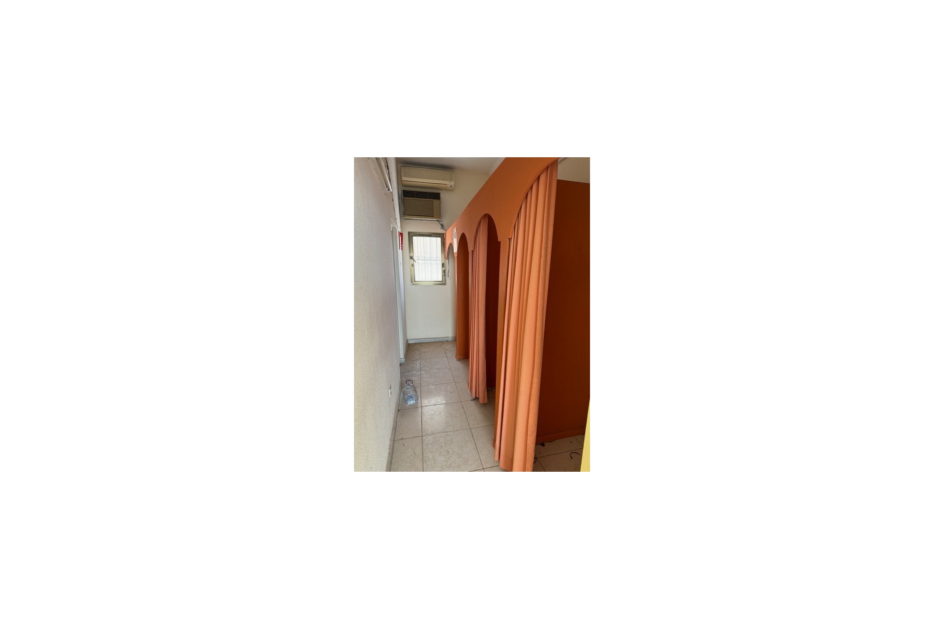 Revente - Commercial - Torrevieja - La Mata