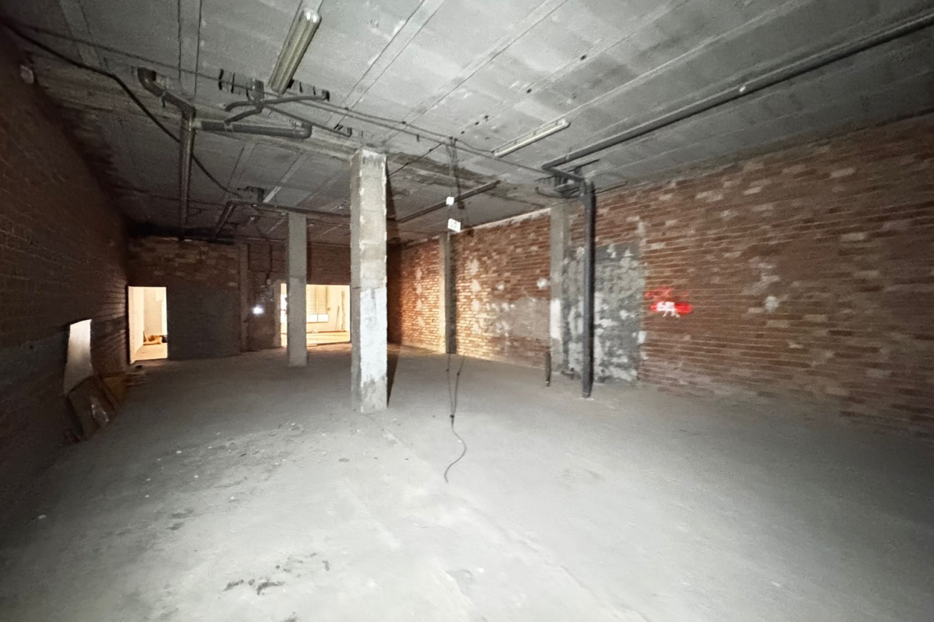 Revente - Commercial - Torrevieja - Playa de los Locos