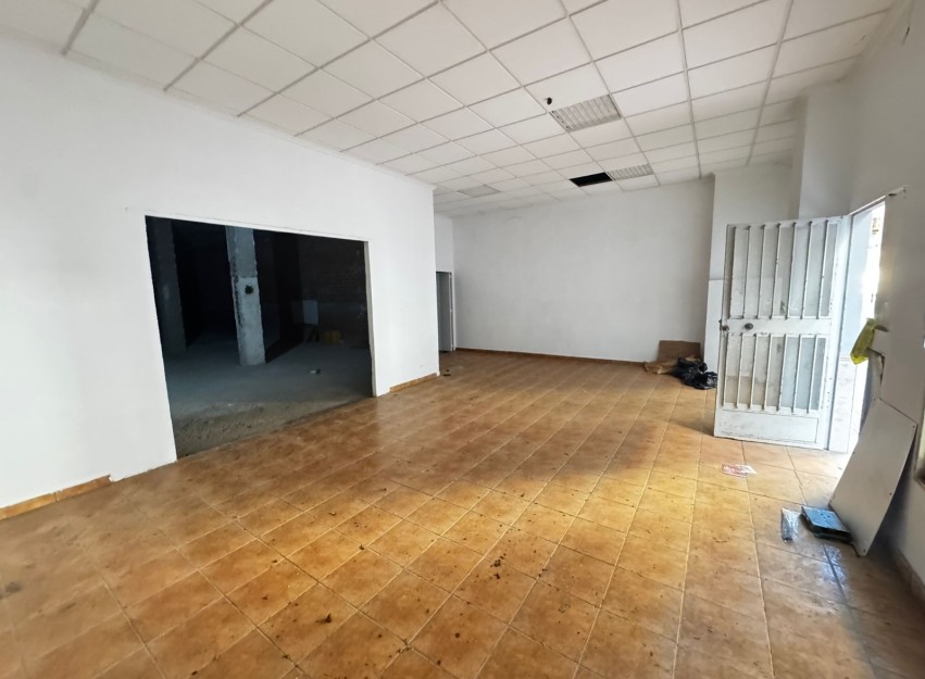 Revente - Commercial - Torrevieja - Playa Los Locos