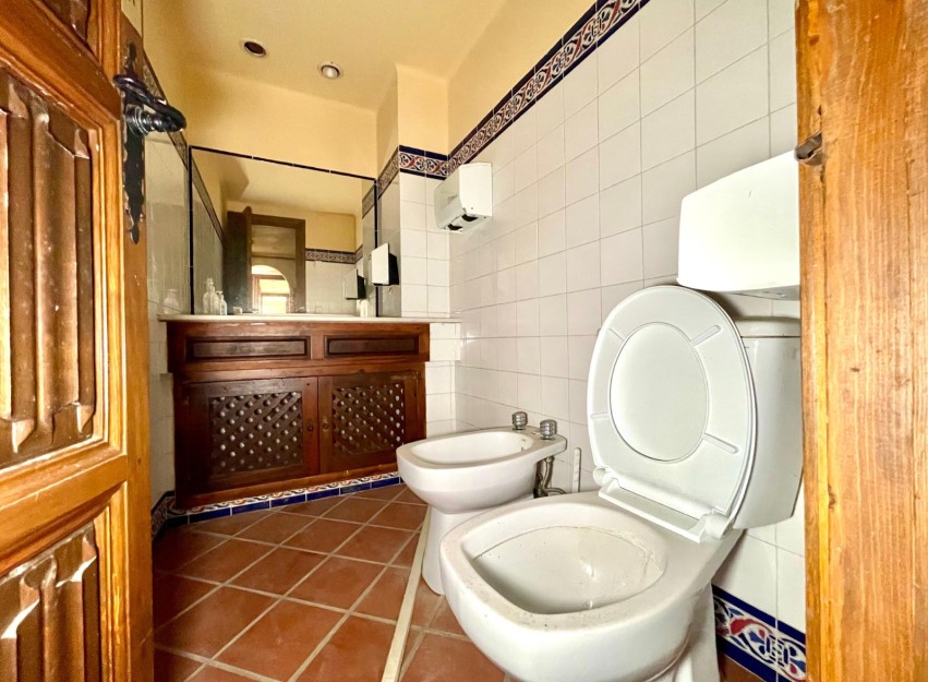 Revente - Commercial - Torrevieja - Playa Los Locos