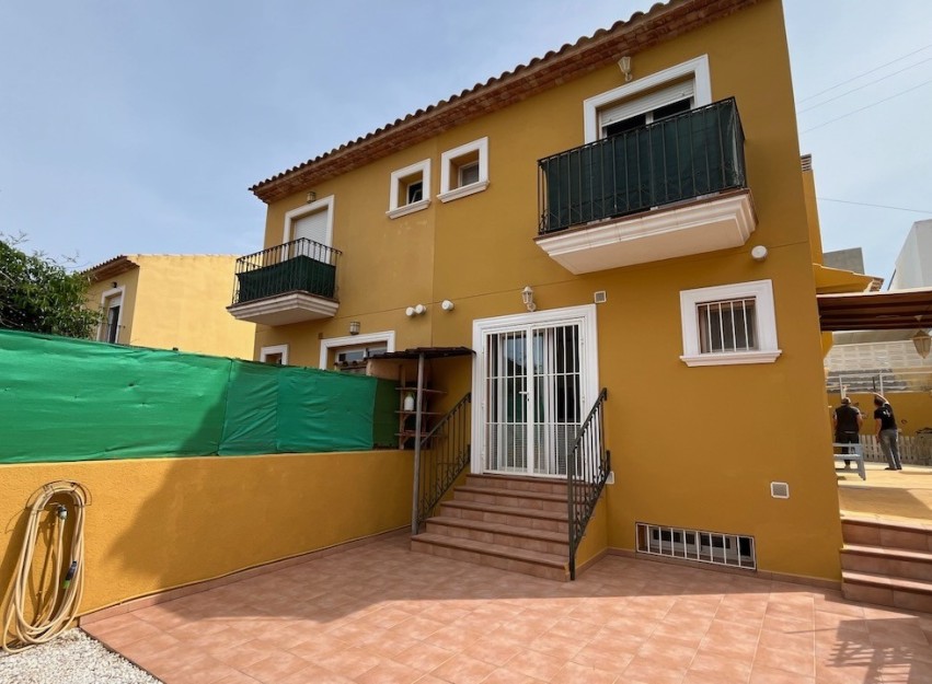 Revente - Maison de ville - La Nucía - Montebello - Nou Espai