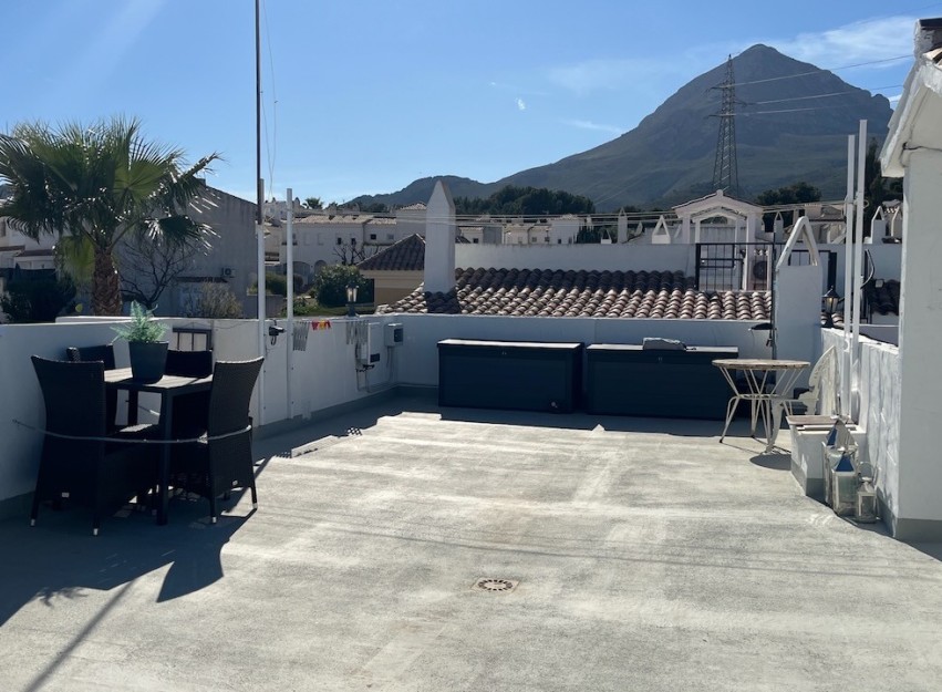 Revente - Maison de ville - La Nucía - Urbanizaciones