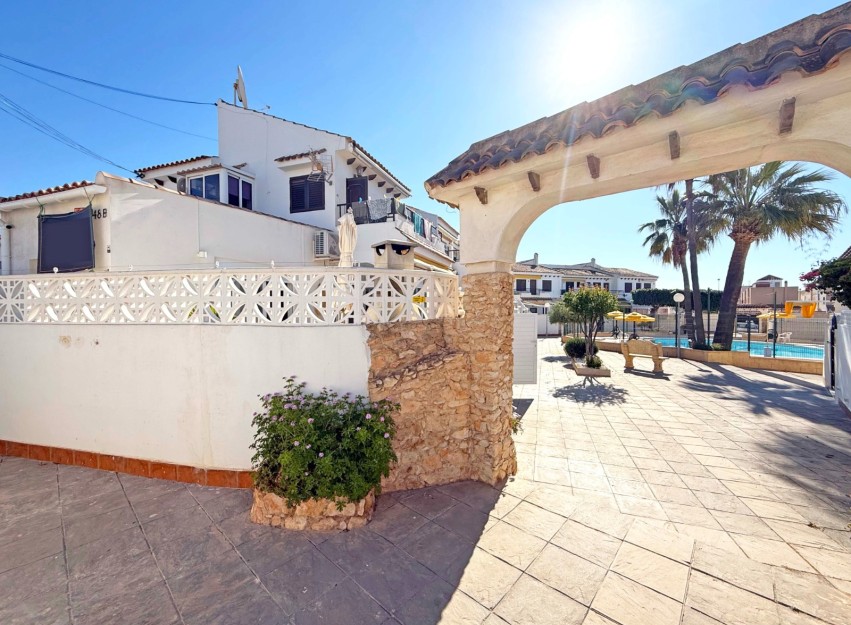 Revente - Maison de ville - Torrevieja - Torrelamata - La Mata