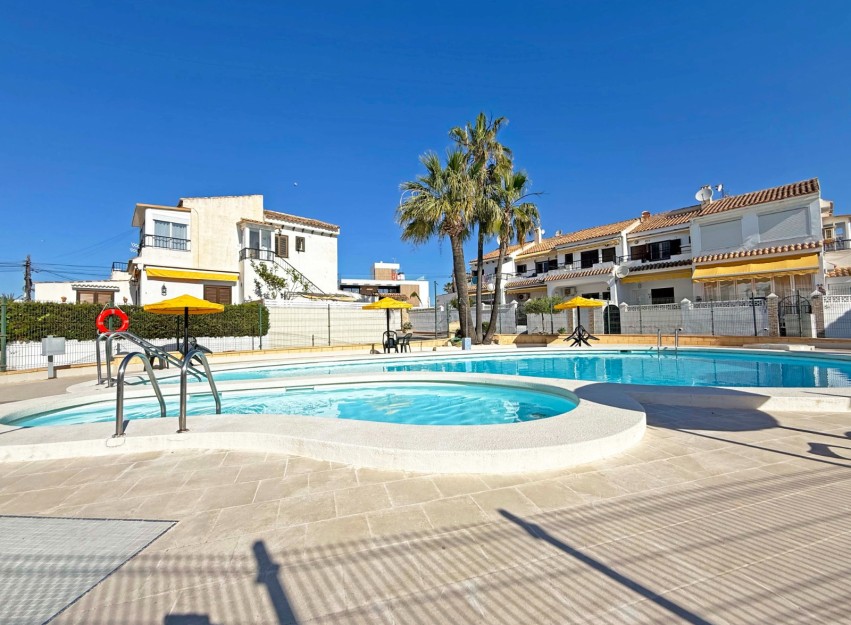 Revente - Maison de ville - Torrevieja - Torrelamata - La Mata
